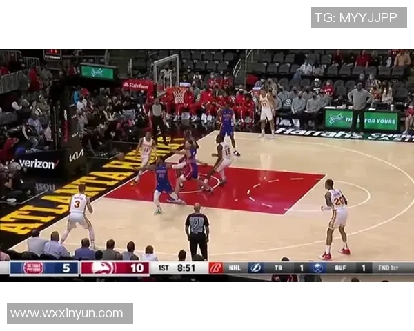 黄蜂球迷热情燃爆，三巨头称霸赛场，横扫活塞勇创大胜